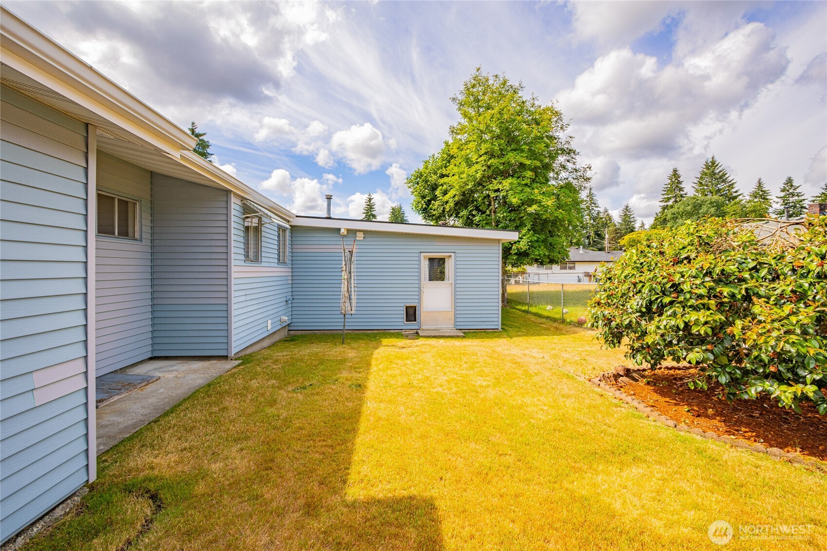 2209 Golf Club Road Southeast Lacey, WA 98503 - Photo 26 of 33 Gallery Image 26