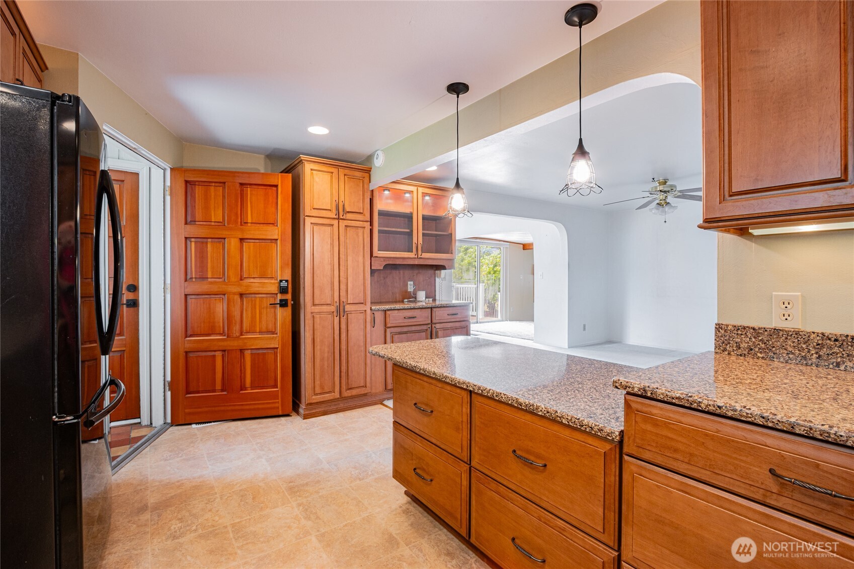 2209 Golf Club Road Southeast Lacey, WA 98503 - Photo 10 of 33 Gallery Image 10