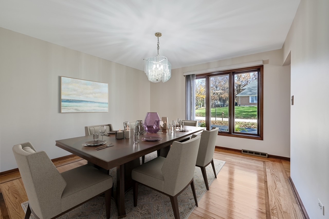 8564 Wedgewood Drive Burr Ridge, IL 60527 - Photo 6 of 29 Gallery Image 6