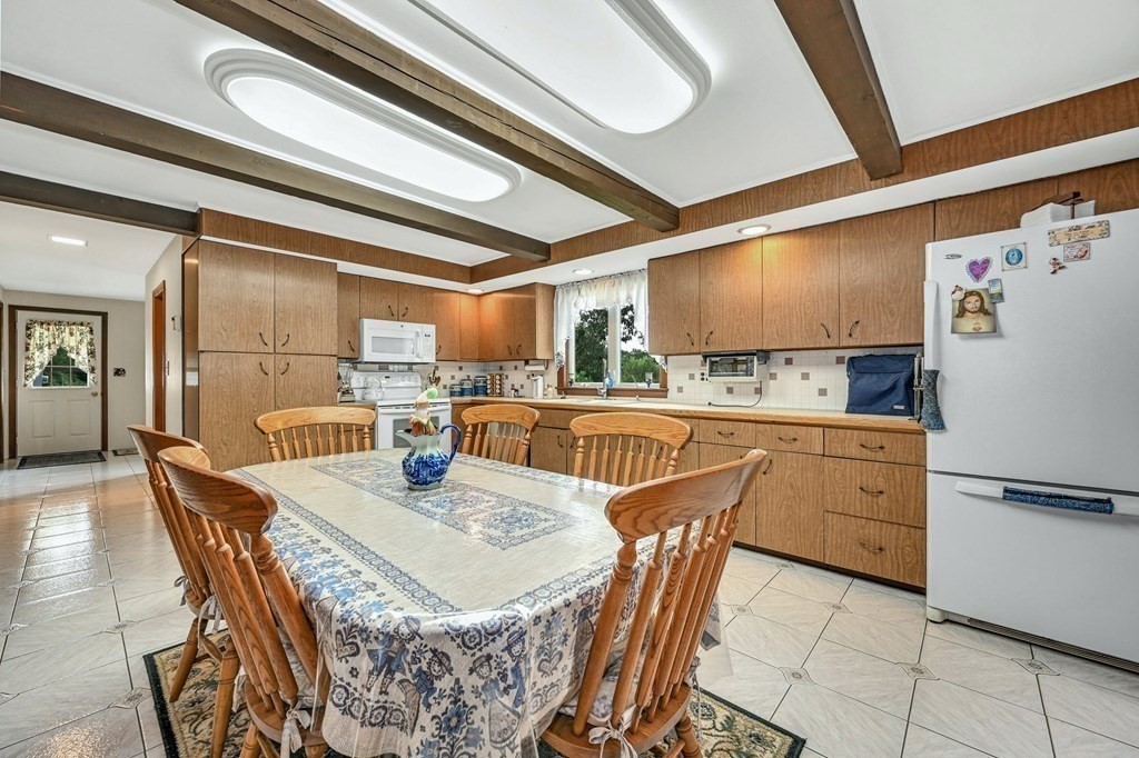 75 Keith Hill Road Grafton, MA 01519 - Photo 13 of 37 Gallery Image 13