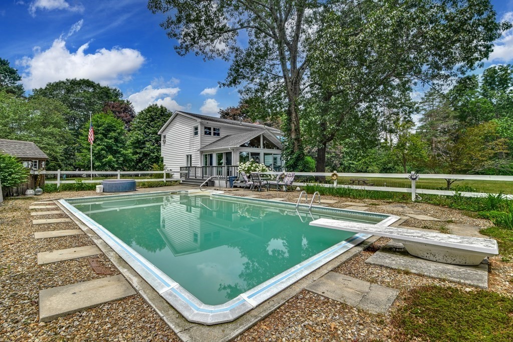 75 Keith Hill Road Grafton, MA 01519 - Photo 30 of 37 Gallery Image 30