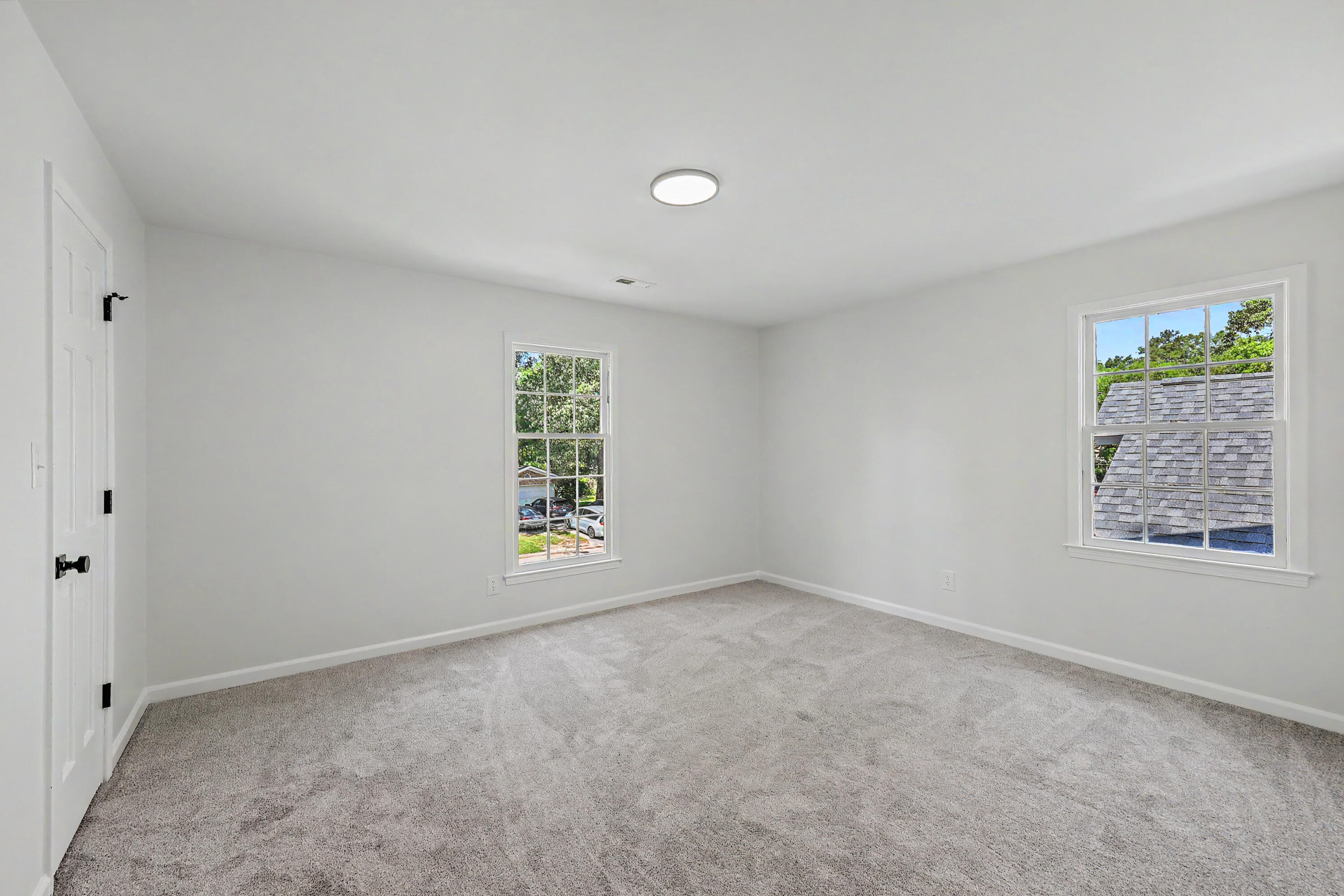106 Sweetbriar Road Summerville, SC 29485 - Photo 21 of 25 Gallery Image 21