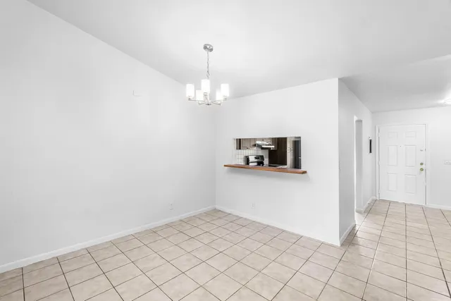 a view of a livingroom with an empty space