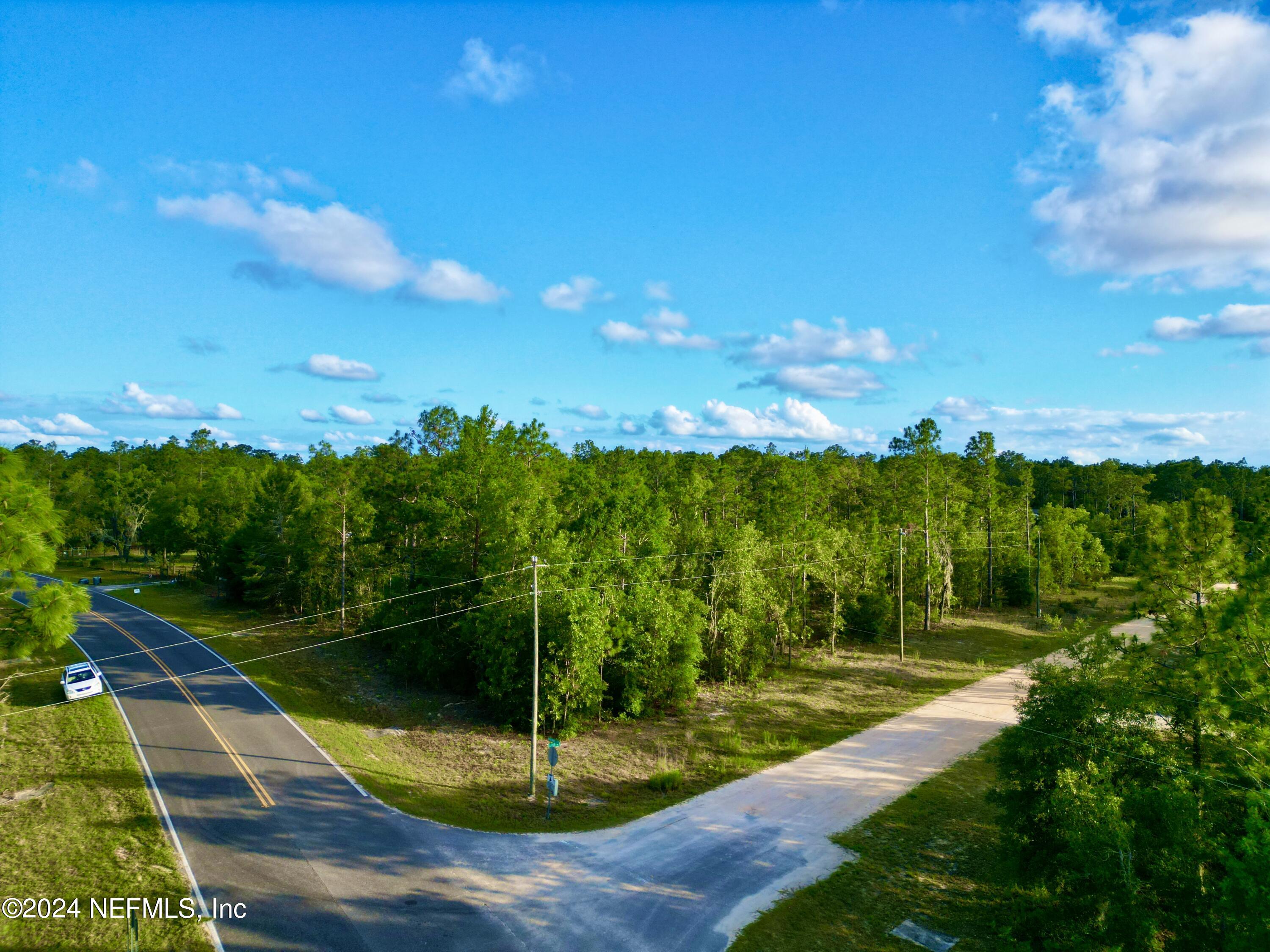 0 Whirlwind Loop Hawthorne, FL 32640 - Photo 1 of 19 IMG_0096