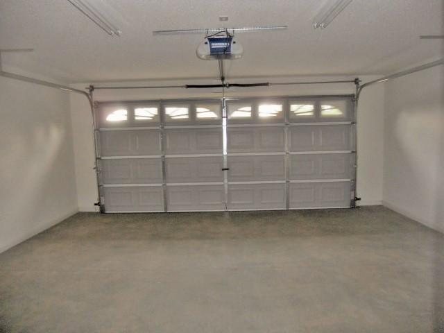 6520 Hugh Willis Road Powell, TN 37849 - Photo 8 of 11 GARAGE