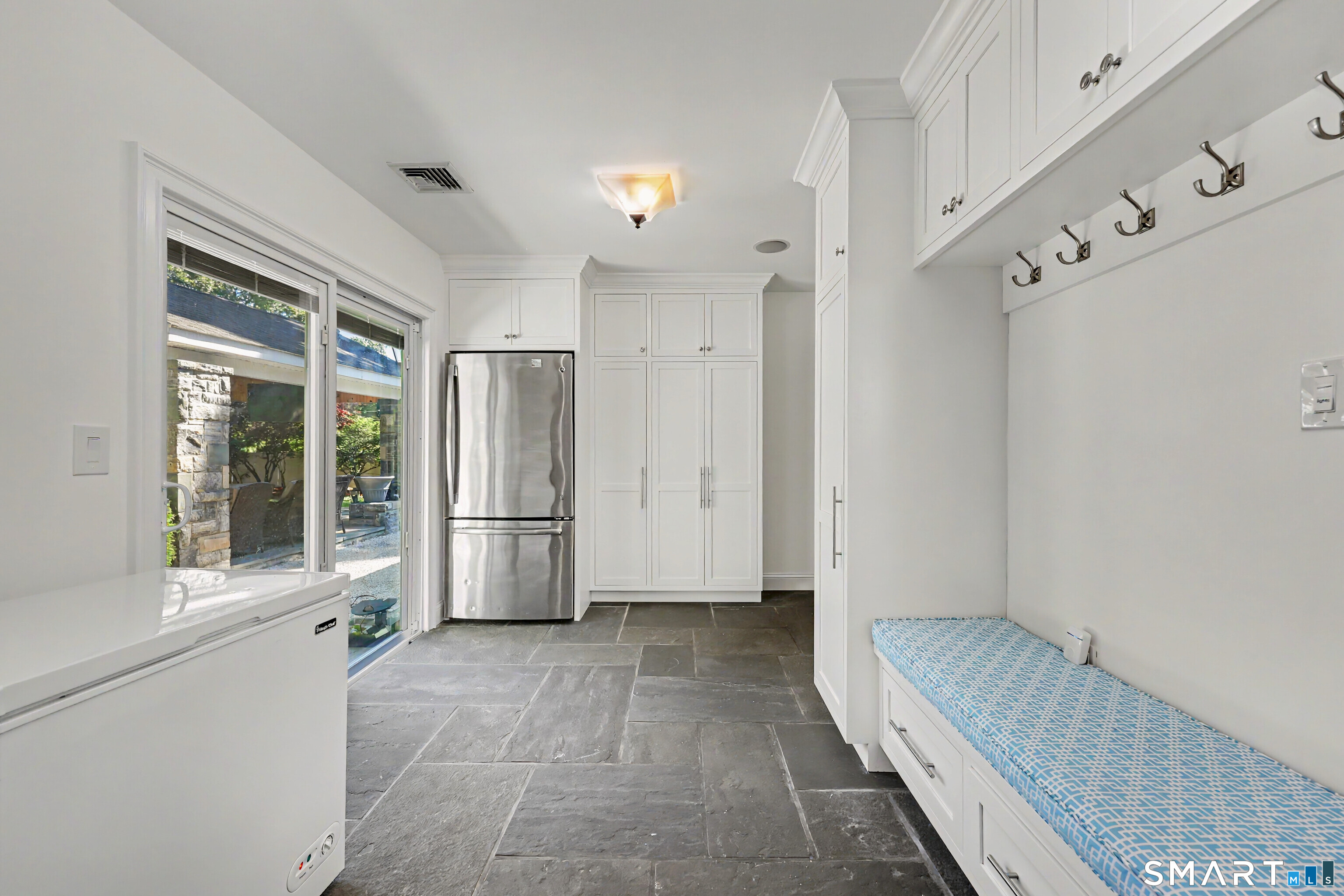 5 Caddy Road Norwalk, CT 06851 - Photo 18 of 36