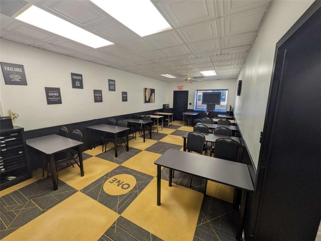 242 North 5th Avenue, Unit A B 226 Rome, GA 30165 - Photo 3 of 26