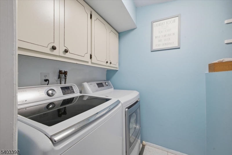 4 The Crescent, Unit 2414 Clinton, NJ 08809 - Photo 24 of 29