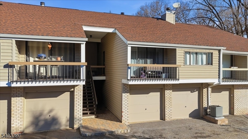 4 The Crescent, Unit 2414 Clinton, NJ 08809 - Photo 4 of 29