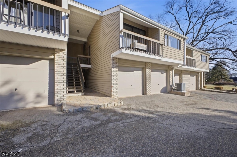 4 The Crescent, Unit 2414 Clinton, NJ 08809 - Photo 5 of 29