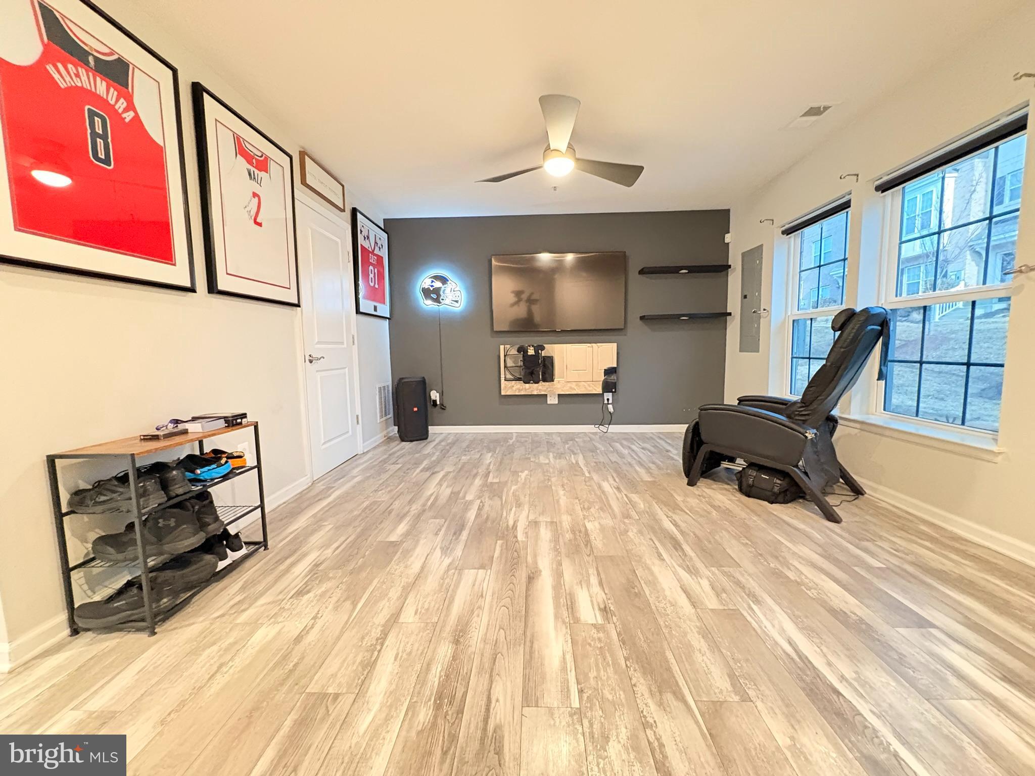 2734 Pinebrook Road Landover, MD 20785 - Photo 4 of 53