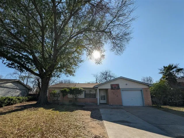 $2,195 | 2514 Muret Street, Irving, TX 75062