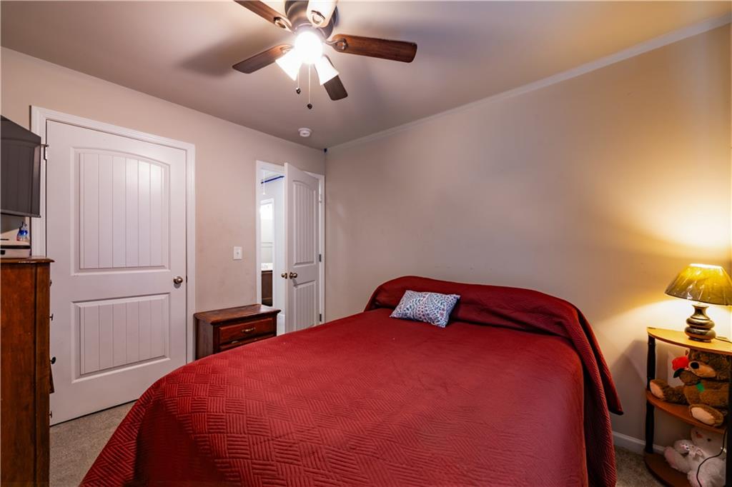 6096 Oakley Road Union City, GA 30291 - Photo 13 of 15