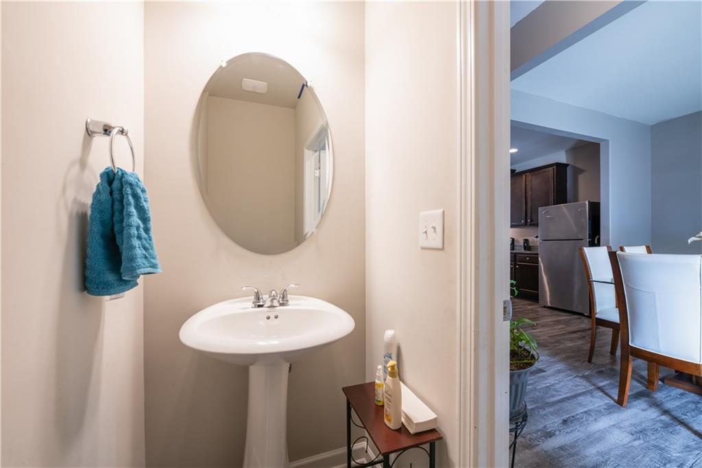 6096 Oakley Road Union City, GA 30291 - Photo 5 of 15