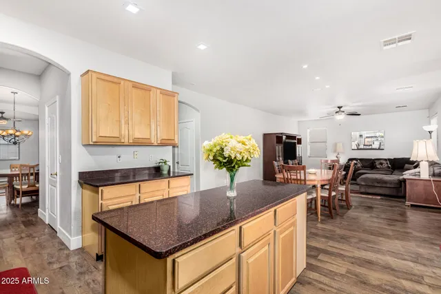 $385,000 | 43558 West Oster Drive, Maricopa, AZ 85138