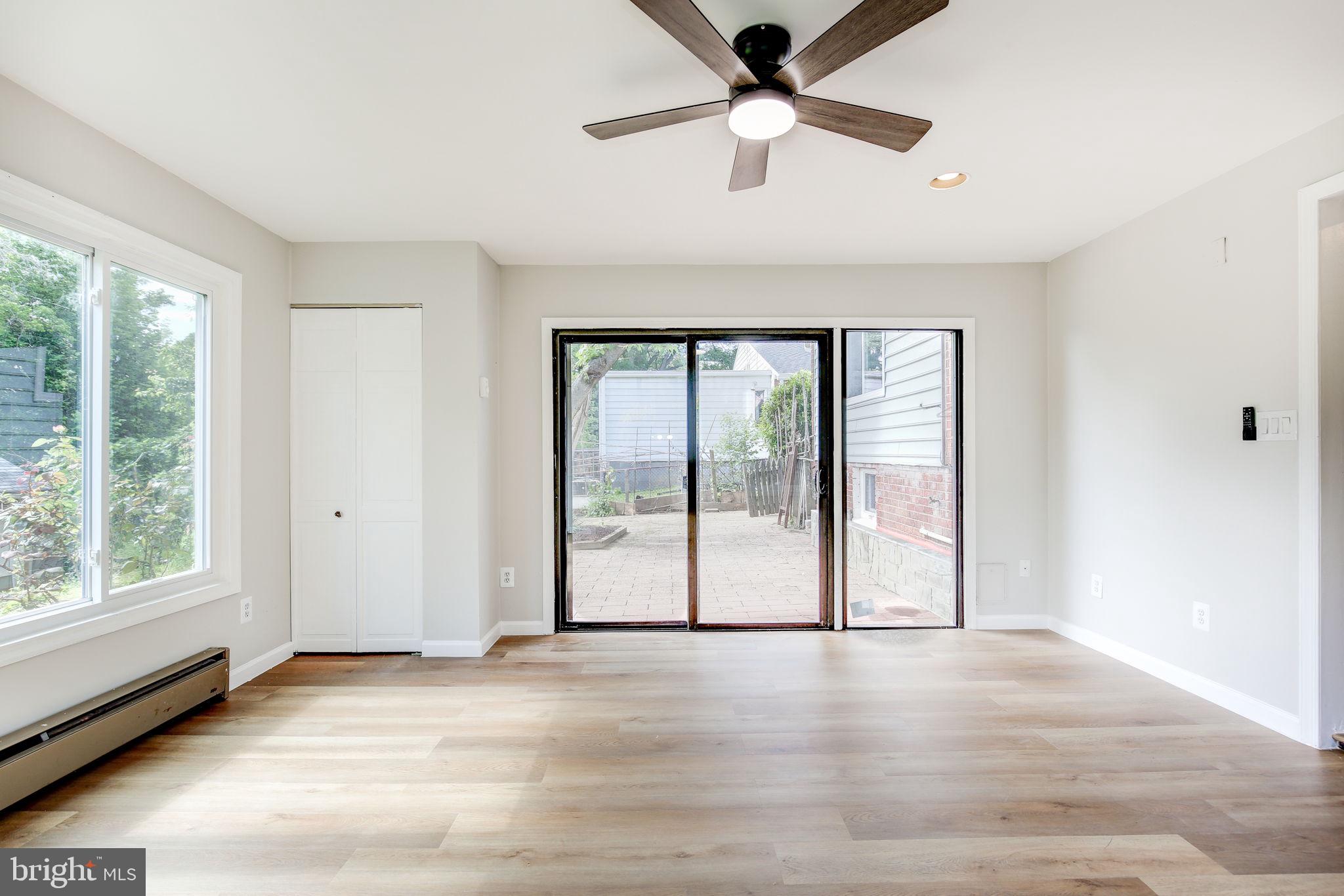 11830 Charles Road Silver Spring, MD 20906 - Photo 38 of 54 sun room