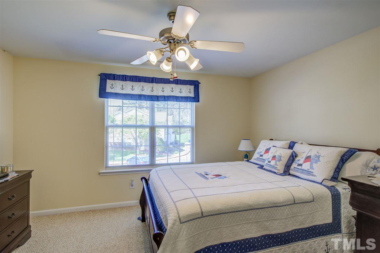 5211 Moonview Court Raleigh, NC 27606 - Photo 13 of 22 Gallery Image 13