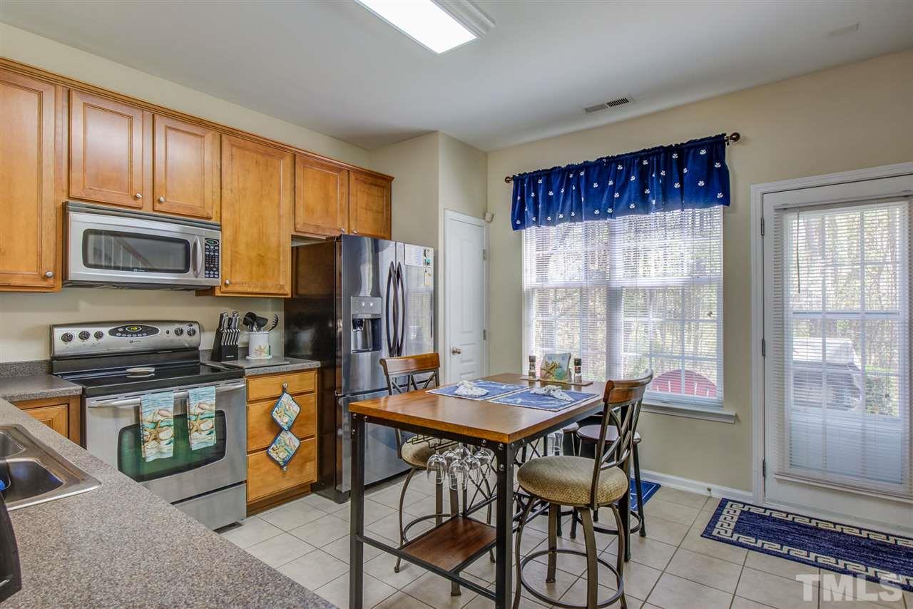 5211 Moonview Court Raleigh, NC 27606 - Photo 7 of 22 Gallery Image 7