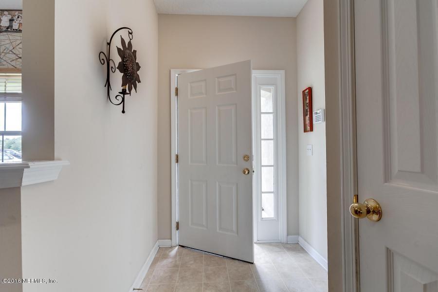 1816 Cross Pines Drive Fleming Island, FL 32003 - Photo 5 of 13 a view of a room with walk in closet and window