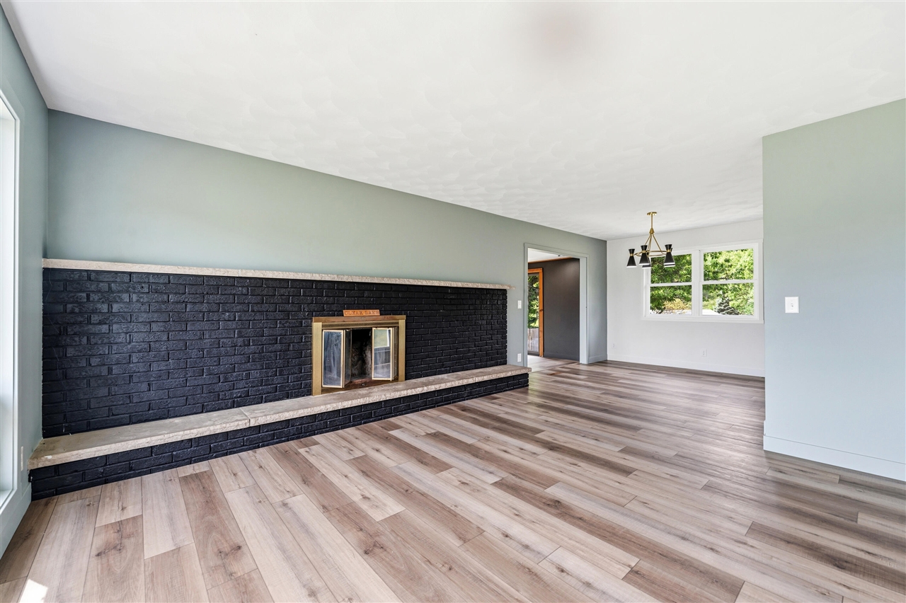 11300 Elizabeth Drive Three Rivers, MI 49093 - Photo 5 of 31