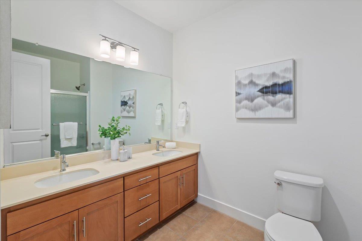 850 Sycamore Loop Mountain View, CA 94043 - Photo 26 of 36