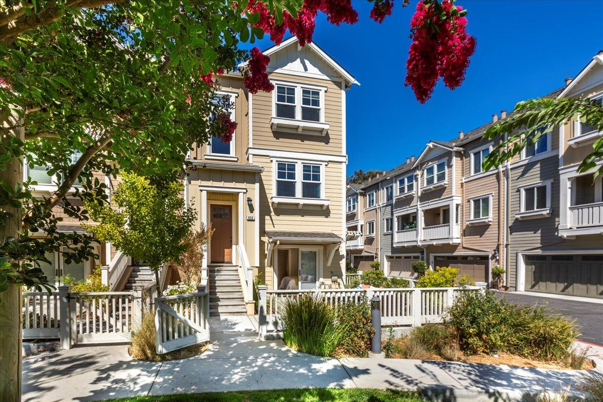 850 Sycamore Loop Mountain View, CA 94043 - Photo 4 of 36 a front view of a house with a yard