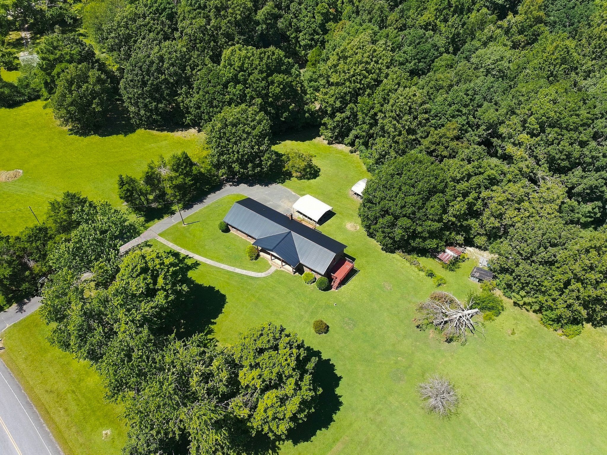7334 Liberty Road Fairview, TN 37062 - Photo 3 of 46 Gallery Image 3