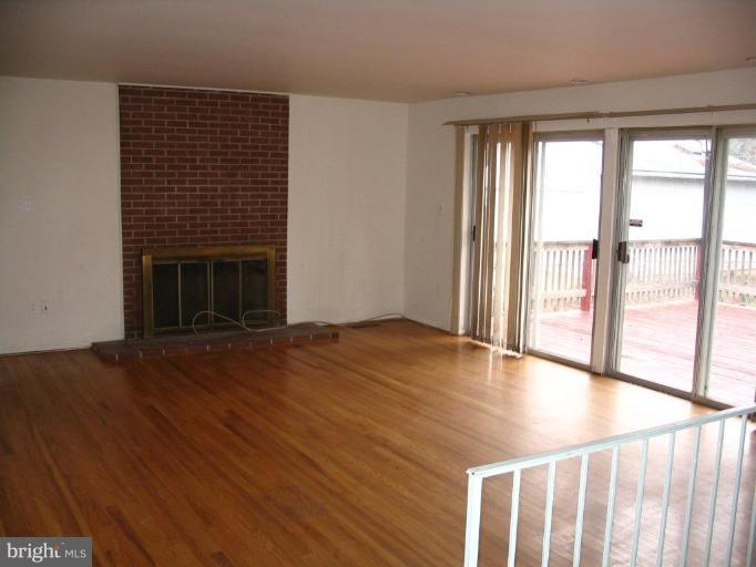 3841 Gallows Road Annandale, VA 22003 - Photo 4 of 11 Family Room