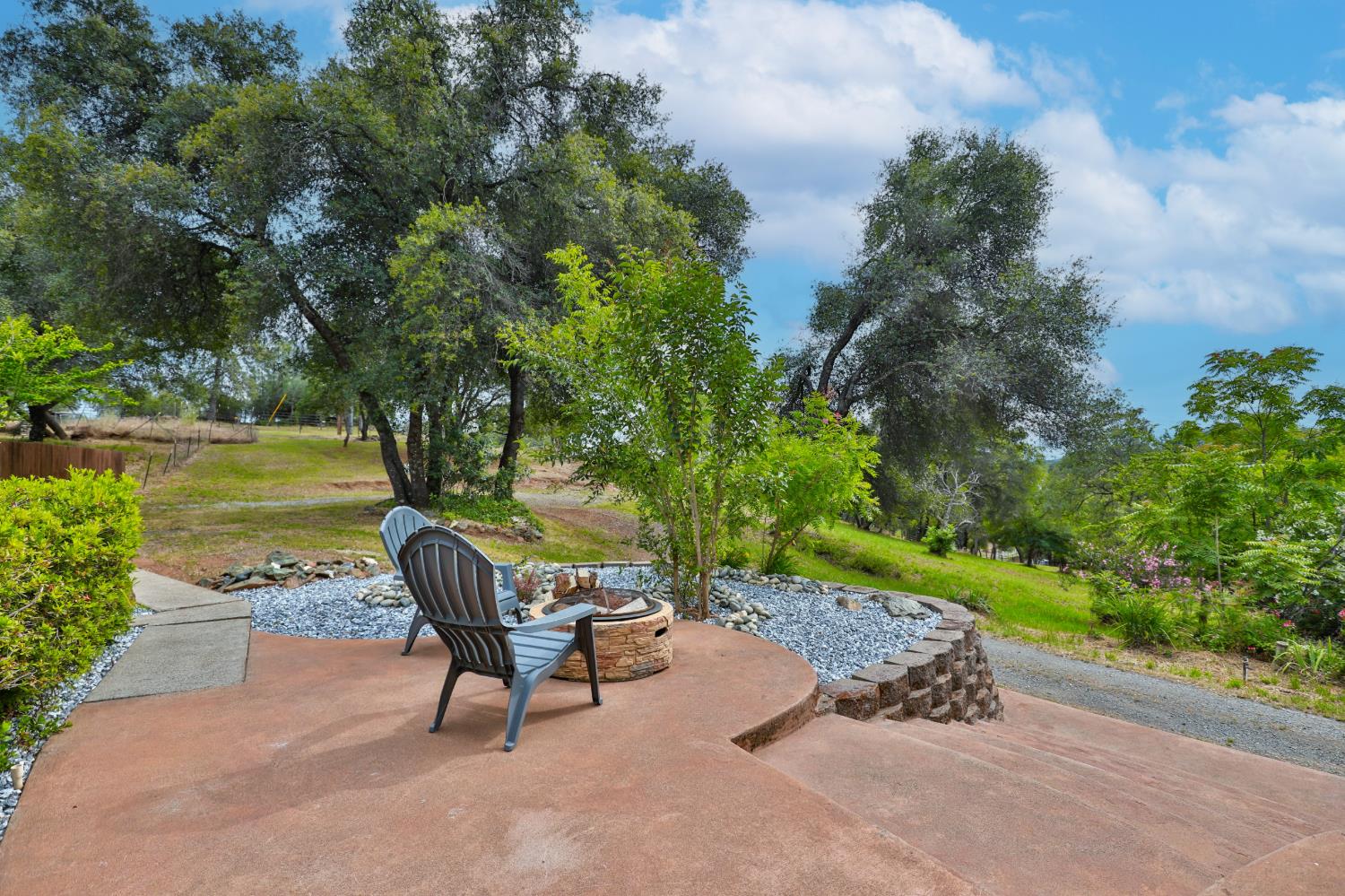 4773 Jacarah Road Placerville, CA 95667 - Photo 11 of 94