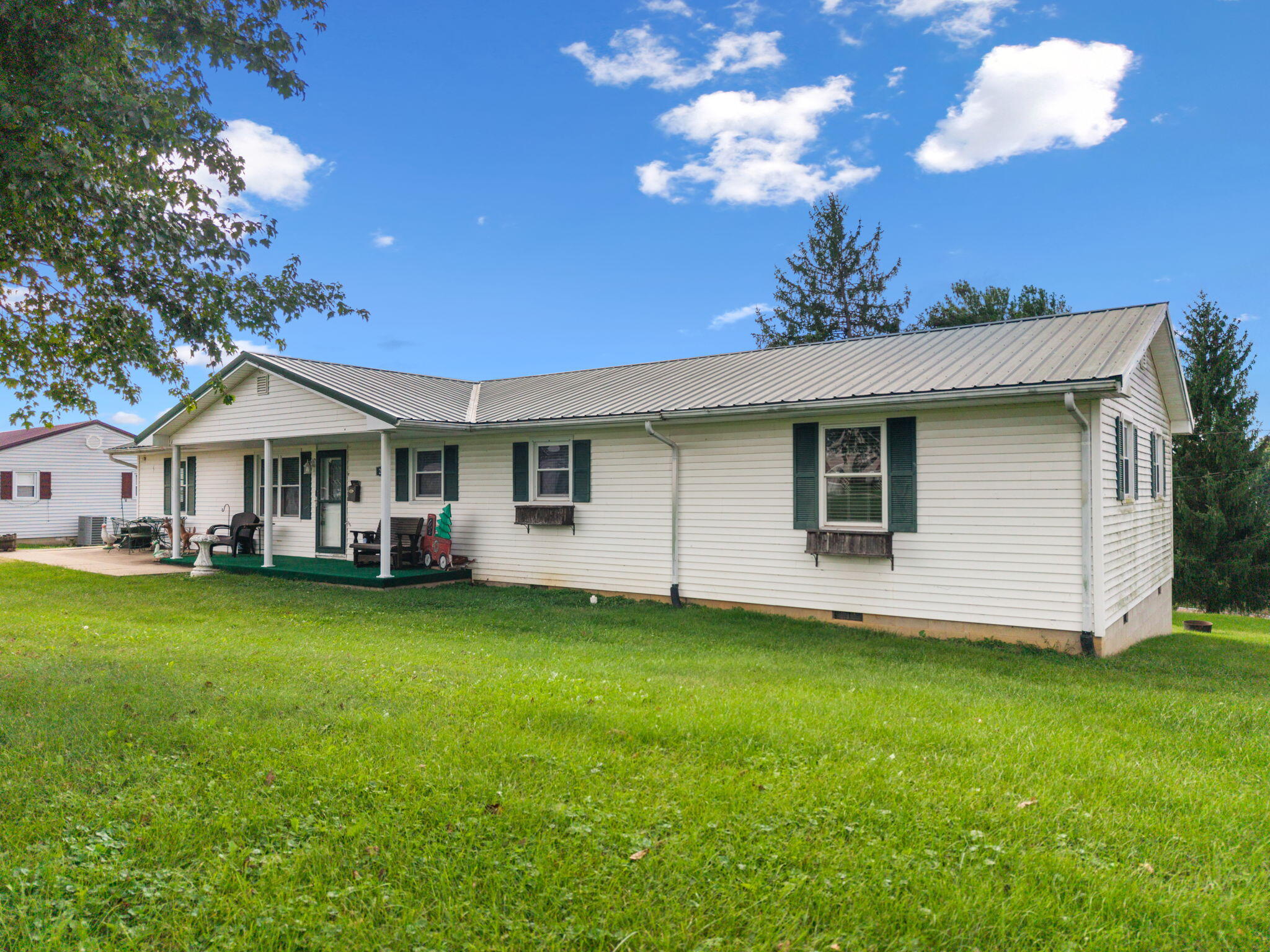 259 Rucker Street Flemingsburg, KY 41041 - Photo 28 of 47 3-web-or-mls-DJI_20260921163148_0003_D