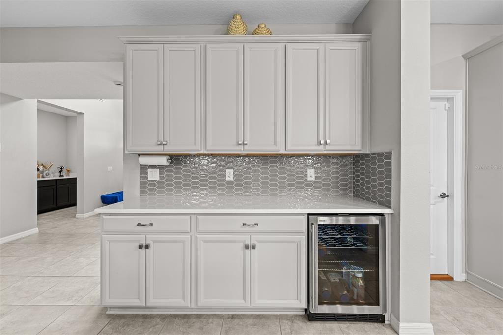 2512 High Tides Way Wesley Chapel, FL 33543 - Photo 14 of 81