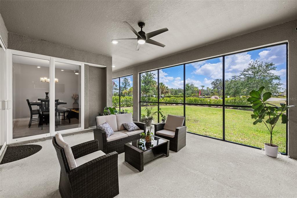 2512 High Tides Way Wesley Chapel, FL 33543 - Photo 4 of 81