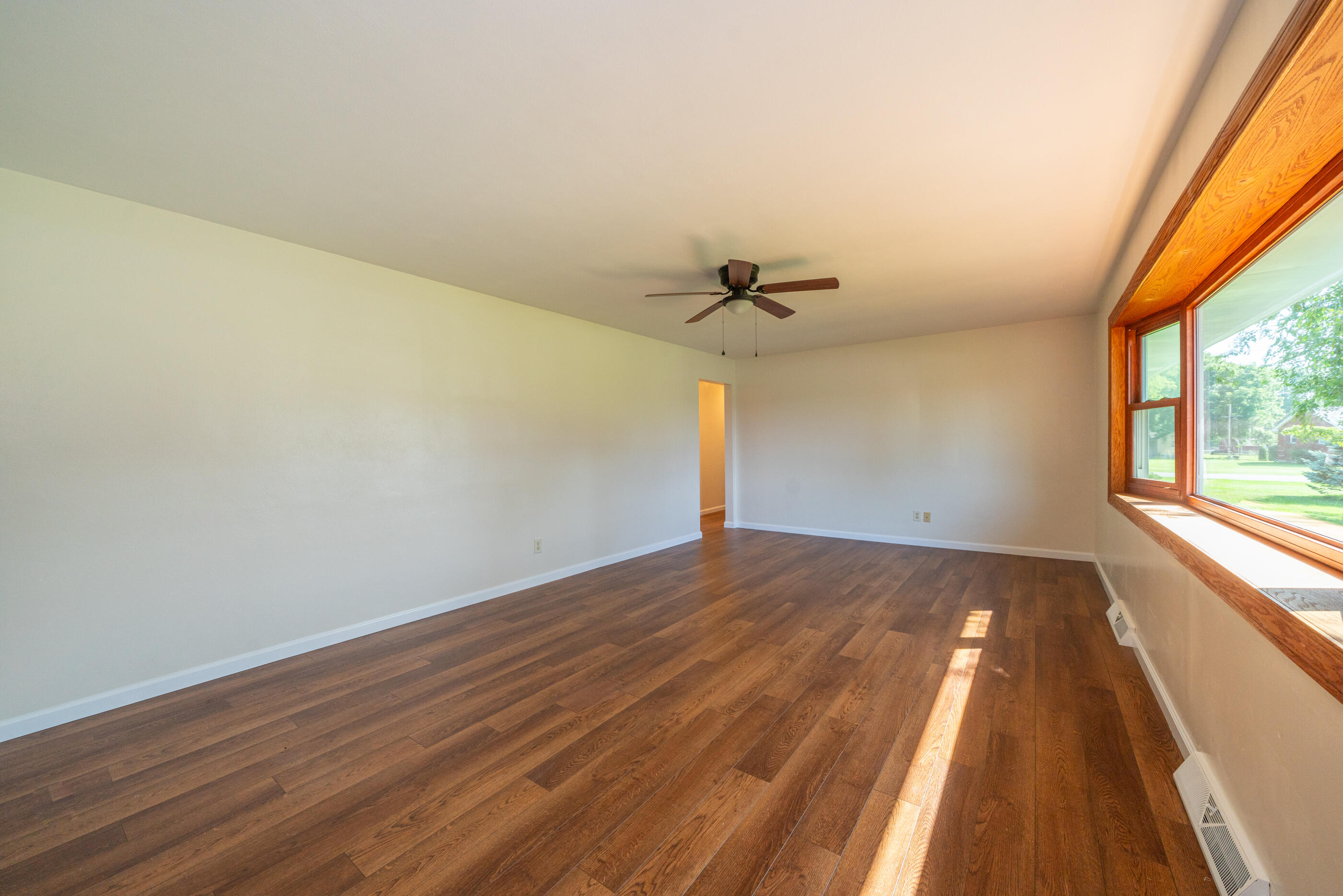 4123 Grange Hall Road Springfield, OH 45504 - Photo 7 of 40