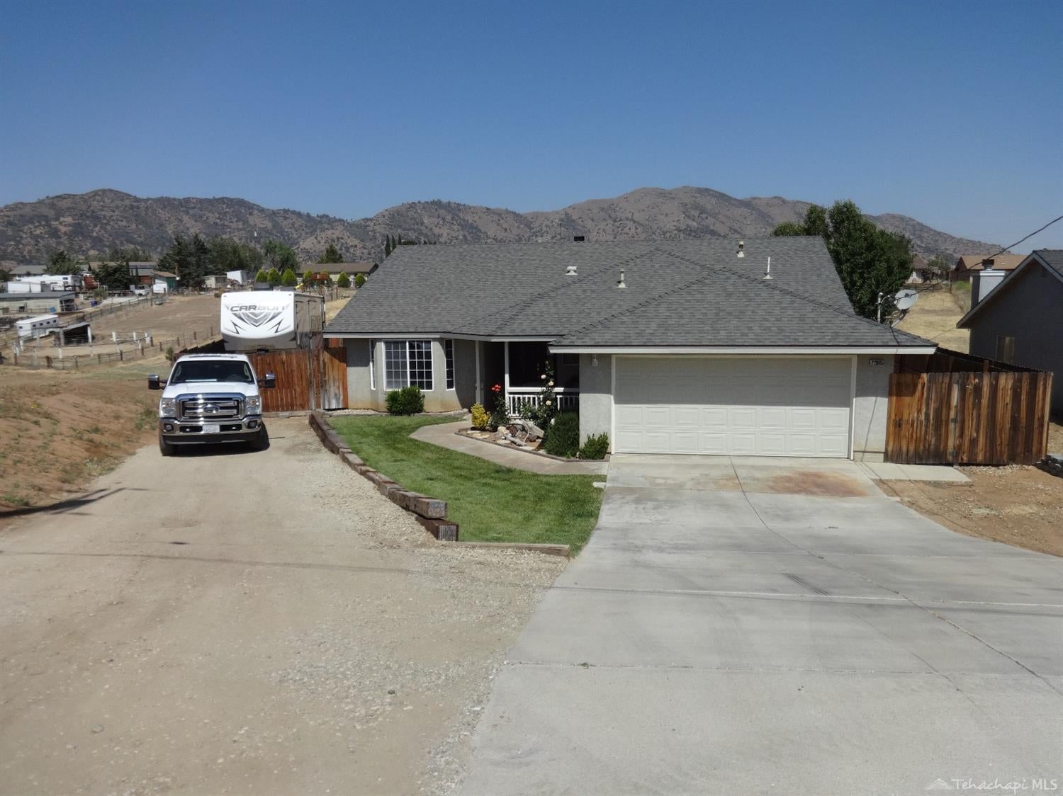 22045 Copper Street Tehachapi, CA 93561 - Photo 12 of 38 Gallery Image 12
