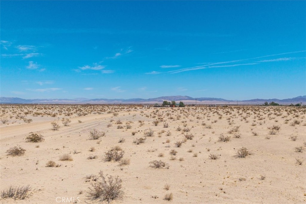 82935 Maya Rada Twentynine Palms, CA 92277 - Photo 13 of 31