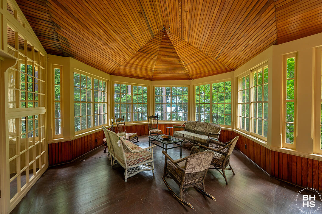 8 Pinehurst Road Saranac Lake, NY 12983 - Photo 20 of 109 HistoricHomeOnLowerSaranacLake_MH_Screen