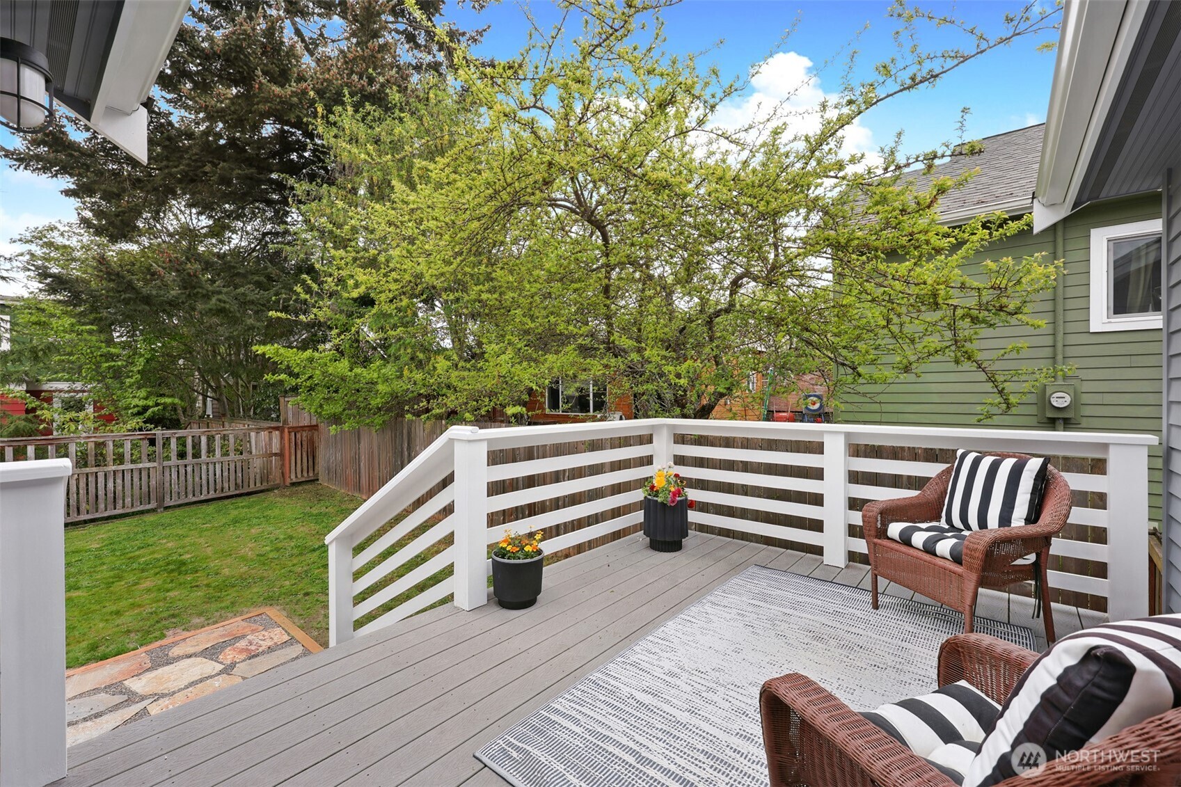 342 Northwest 76th Street Seattle, WA 98117 - Photo 14 of 32