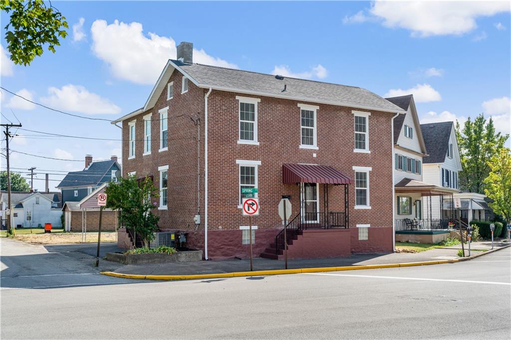 341 Spring Street Latrobe, PA 15650 - Photo 2 of 29 Gallery Image 2