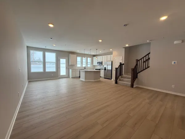 $384,990 | 14959 Avondale View, Rosemount, MN 55068