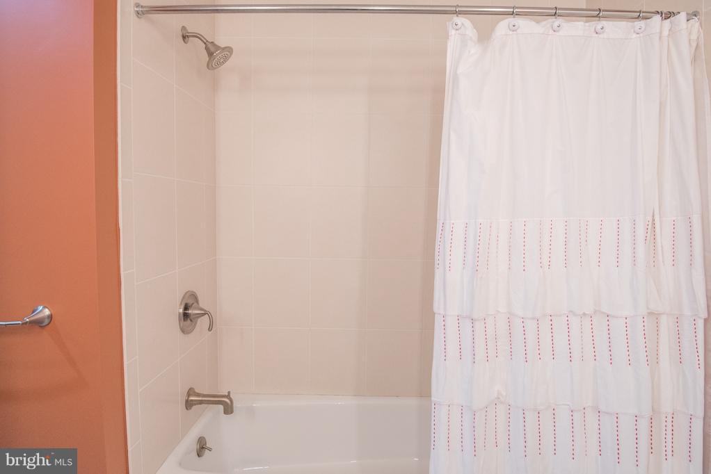 1409 Newton Road Lancaster, PA 17603 - Photo 29 of 49 Gallery Image 29