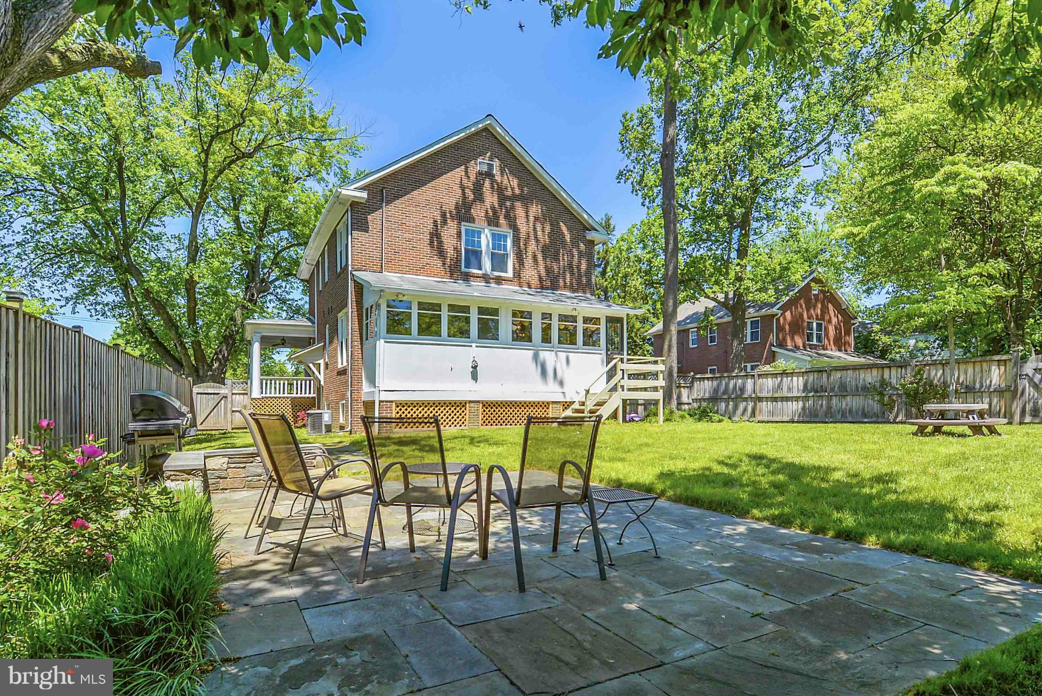9511 Colesville Road Silver Spring, MD 20901 - Photo 3 of 30 Extensive backyard with slate patio.
