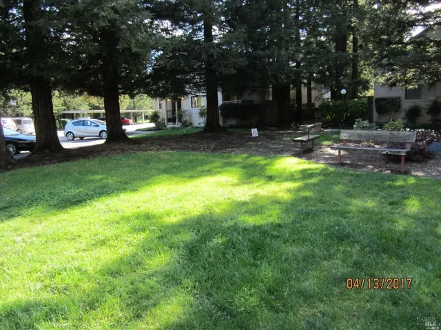 $2,100 | 1939 Windmill Circle, Santa Rosa, CA 95403