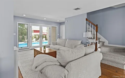$859,000 | 25 Bay 3rd Street, Islip, NY 11751