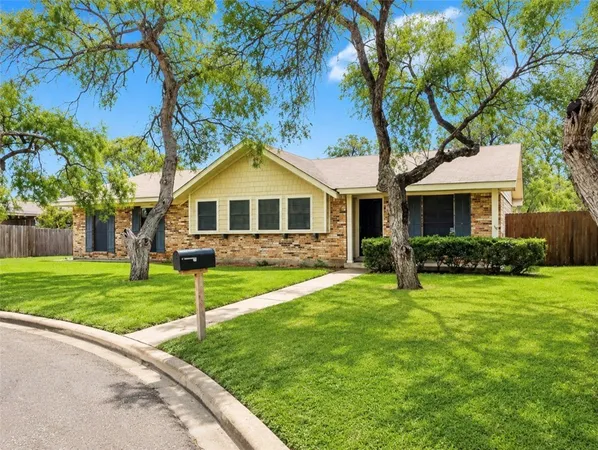 $280,000 | 1128 Adeline Street, Sinton, TX 78387