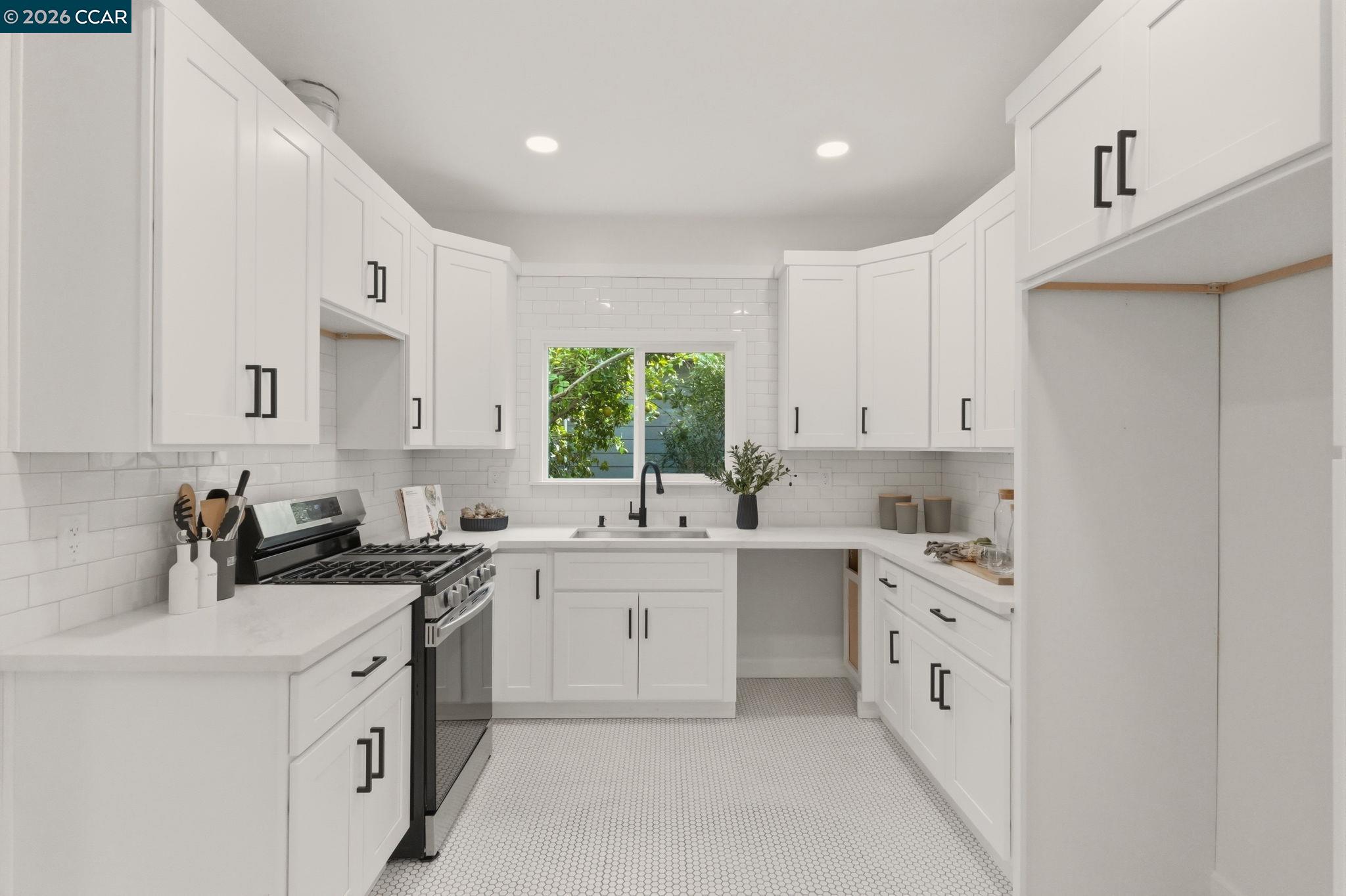 3214 California Street Berkeley, CA 94703 - Photo 9 of 58