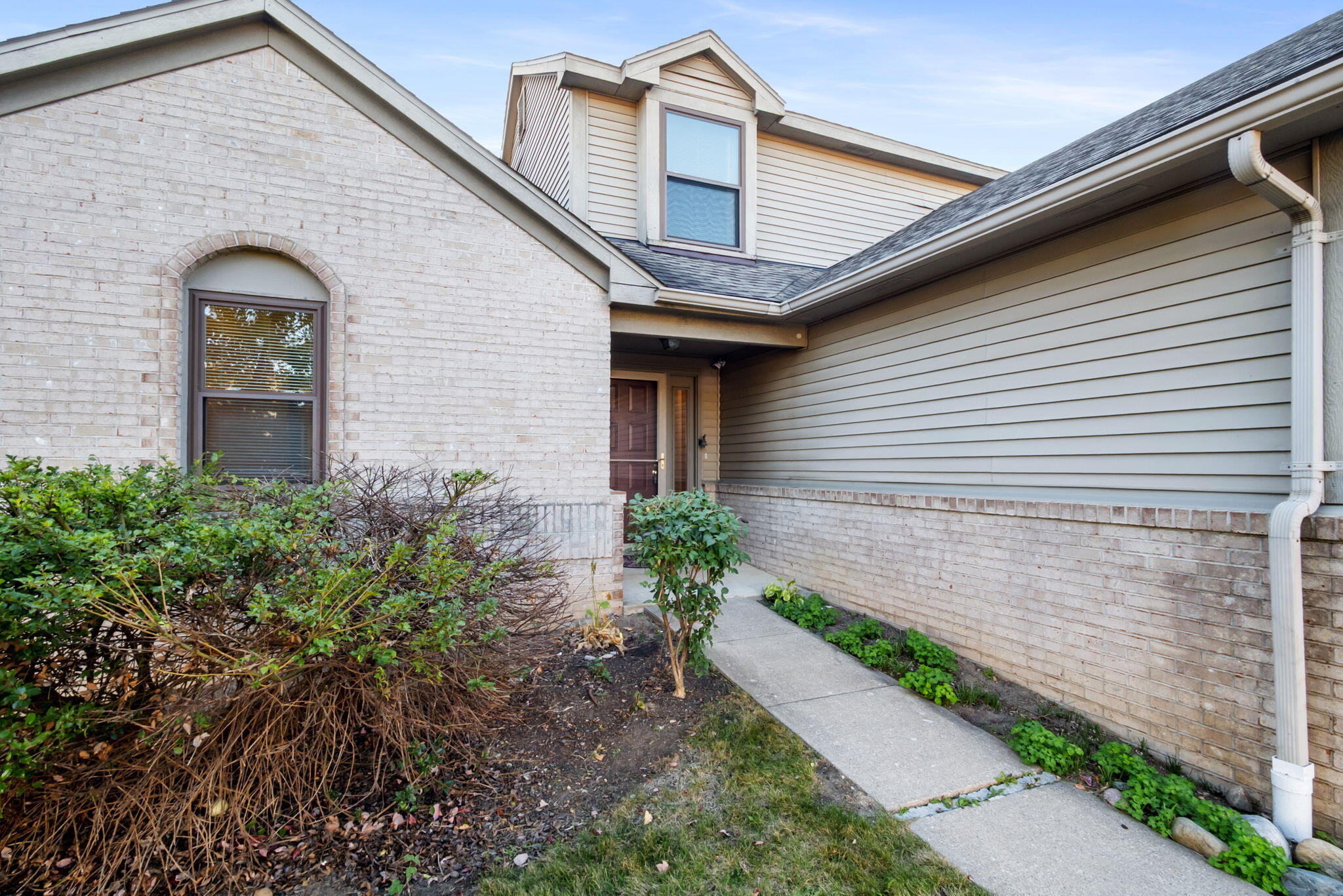 427 Ryan Road Ann Arbor, MI 48103 - Photo 2 of 71 4-web-or-mls-P2180010