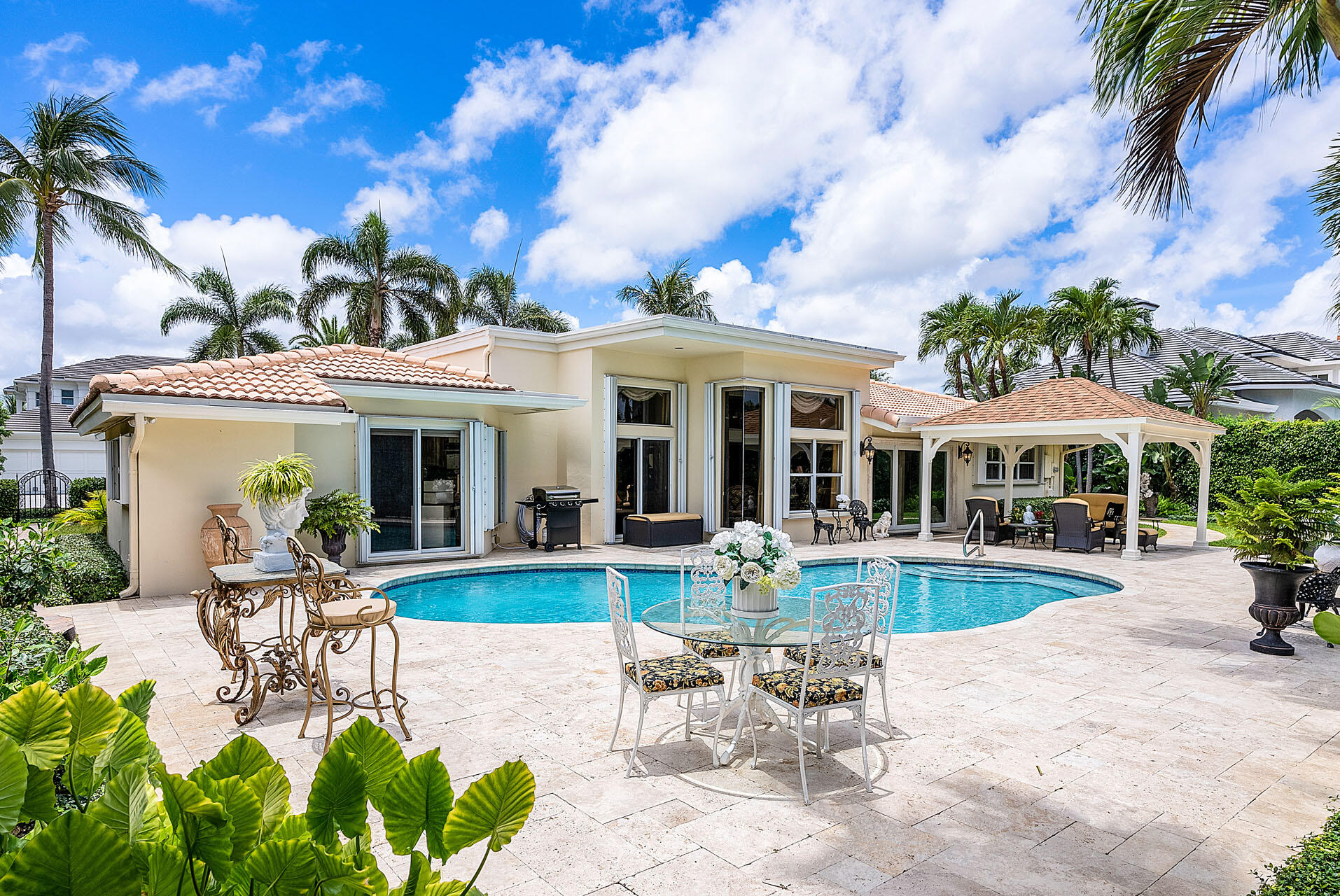 2340 West Silver Palm Road Boca Raton, FL 33432 - Photo 4 of 10 2340_West_Silver_Palm_Road_04