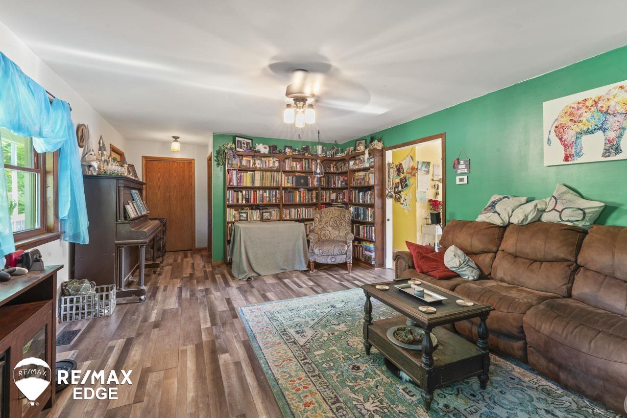 12163 Washburn Road Columbiaville, MI 48421 - Photo 10 of 32 50118125-9.JPG
