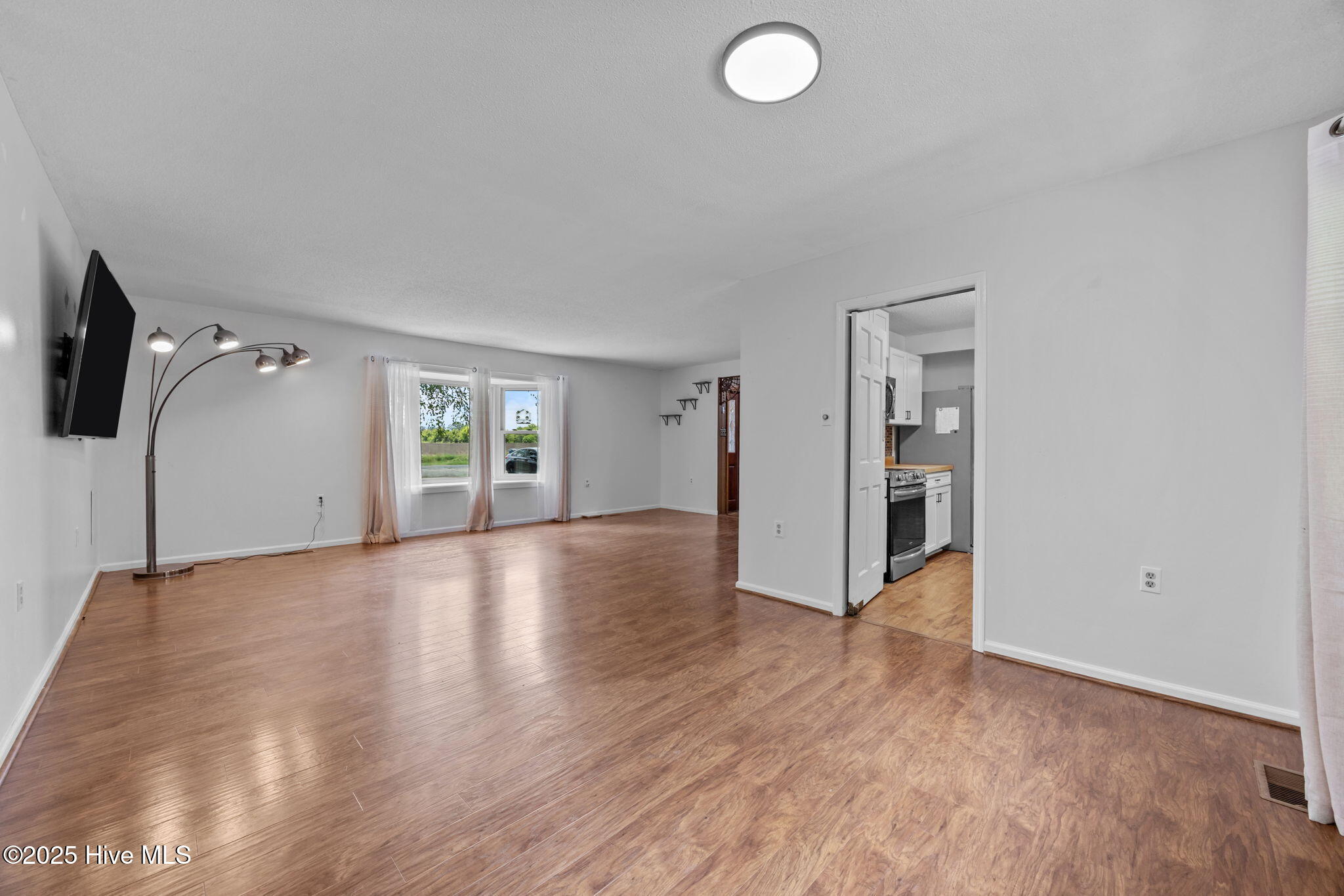 1413 Bud Hawkins Road Dunn, NC 28334 - Photo 14 of 56 dining area to lr