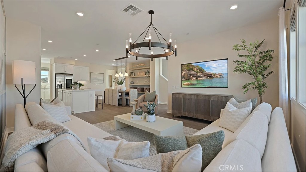26881 Rugged Ridge Lane Valencia, CA 91381 - Photo 6 of 25 Photos shown are of model only- not actual homesite.